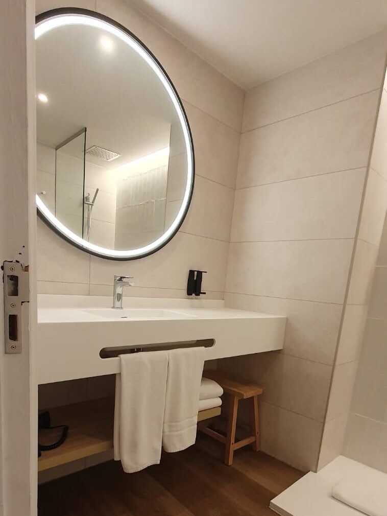 Baño en Mediterranean Palace